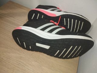 Zapatillas Adidas Running Negras y Rosas
