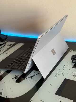 Surface 7 PRO
