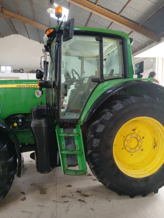 Tractor John Deere 6830 Autoquad