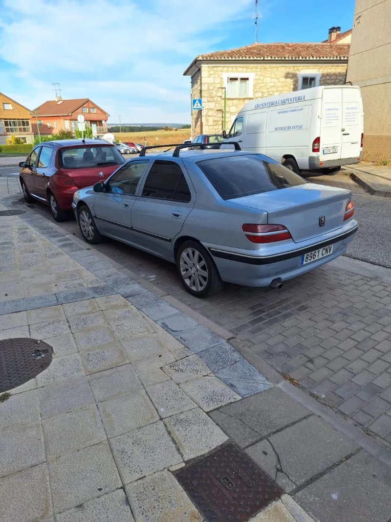 Peugeot 406 2003 - foto 1
