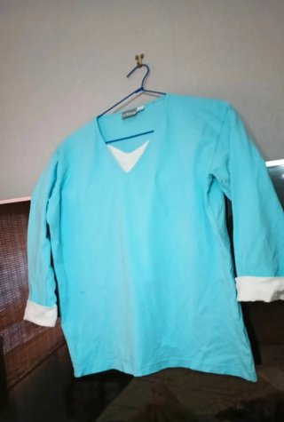 Camiseta Venca azul manga larga