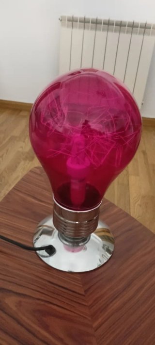 Lámpara Ambiente Rosa Bombilla Grande
