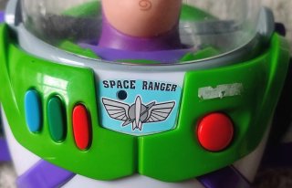 Buzz Lightyear Thinkway y VHS Toy Story