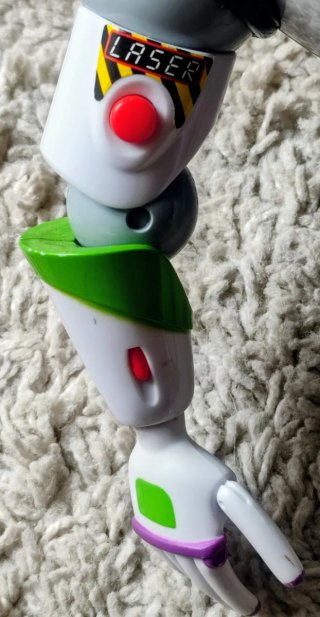 Buzz Lightyear Thinkway y VHS Toy Story