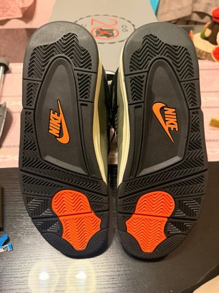 Jordan 4 Undefeated