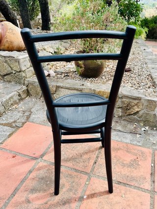 Sedia stile Thonet nera