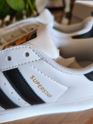 Adidas Superstar T-40 Blancas y Negras