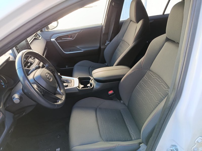 Toyota RAV4 2022, foto 11