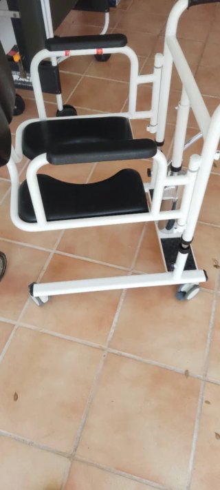 Silla de tranferencia para personas con movilidad