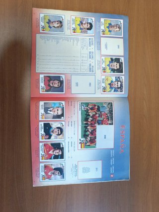Álbum cromos Panini Eurocopa 84. INCOMPLETO