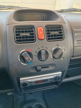 Opel Agila 2003