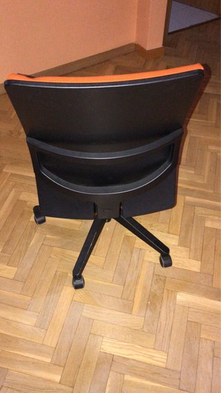 Silla de estudio y oficina con ruedas