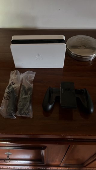 Nintendo Switch OLED Bianco