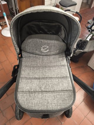 Carrito bebé Jane gris y negro