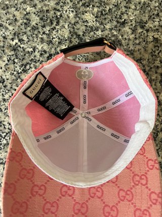 Gorra Gucci rosa – Talla única – Como Nueva