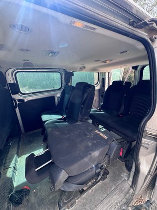 Furgoneta ford transit custom 9 plazas