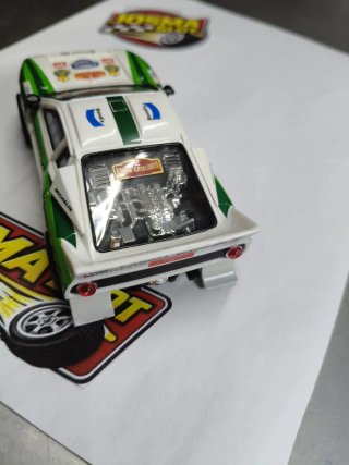 Scalextric Lancia 037 Rally Seven Up
