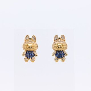 PENDIENTES MUÑECO LABUBU CON CIRCONITAS AZUL.