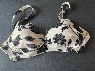 Costume donna due pezzi floreale
