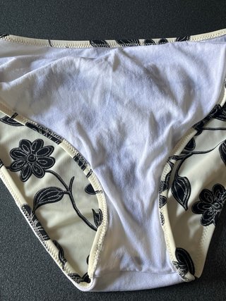 Costume donna due pezzi floreale