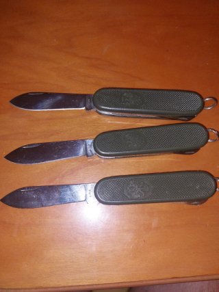 Set di tre coltelli Aitor modello Gran Capitán vintage multiuso