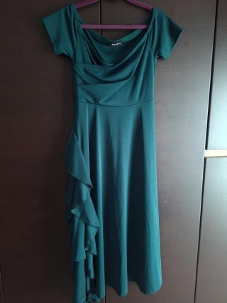 Abito verde elegante lungo maniche corte nuovo