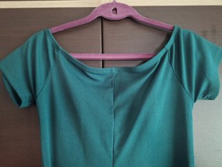 Abito verde elegante lungo maniche corte nuovo
