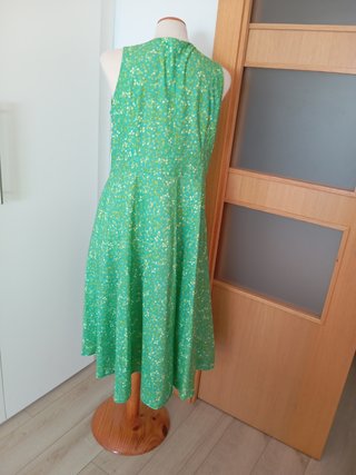 Vestido midi verde estampado floral talla XL