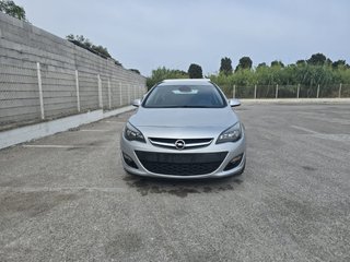 Opel Astra 2015