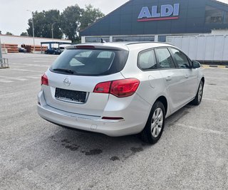 Opel Astra 2015