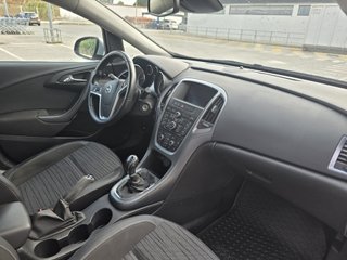 Opel Astra 2015