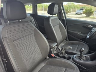 Opel Astra 2015