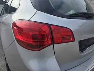 Opel Astra 2015