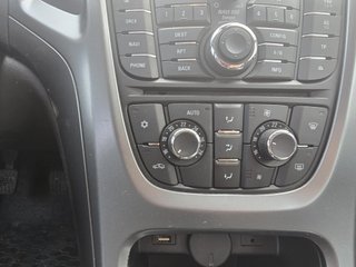 Opel Astra 2015
