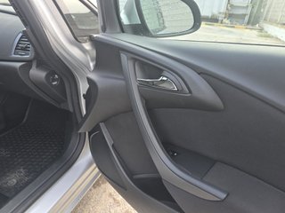 Opel Astra 2015