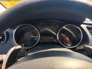 Peugeot 3008 1.6hdi 115cv style aut. 2015