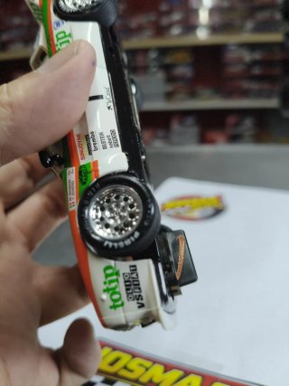Scalextric Lancia 037 Rally Totip