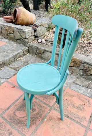 Sedia in stile Thonet in legno turchese curvato