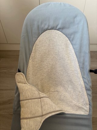Hamaca BabyBjörn con juguete