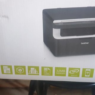Impresora Brother DCP 1612W + Toner