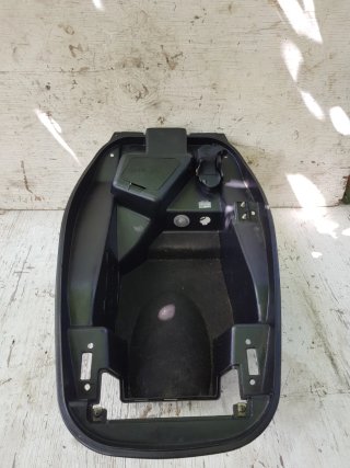 Cofre asiento Kymco Xciting