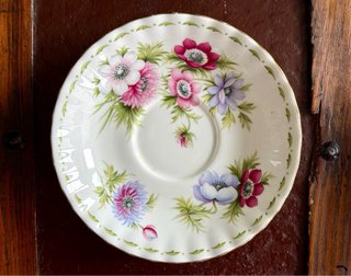 Royal Albert 2 platos porcelana serie del mes