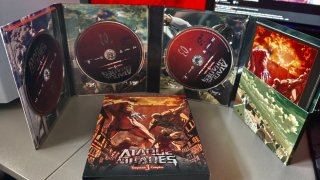 Ataque a los Titanes T3 Blu-ray Completa + Libro