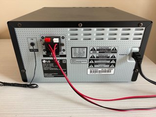 Minicadena LG CM-2460 Negra