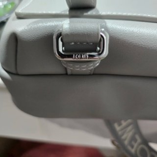 Bolso Loewe Gris
