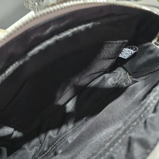 Bolso Loewe Gris