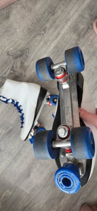 Patines 4 Ruedas Talla 42-43 Unisex