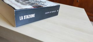 Libro "La stazione" di Jacopo De Michelis
