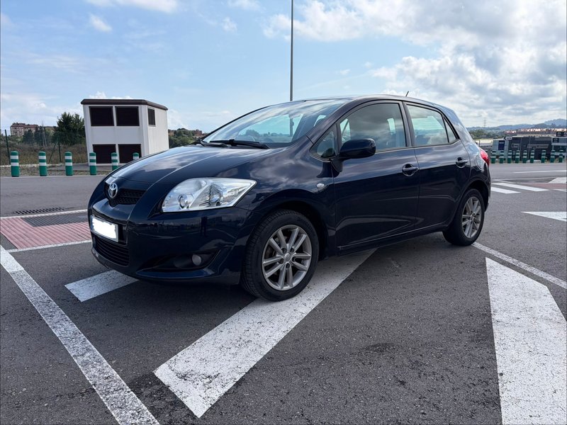 Toyota Auris 1.6vvti 124cv - foto 1