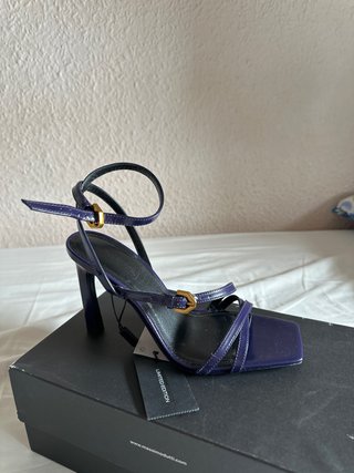 Sandalias de fiesta Massimo Dutti moradas